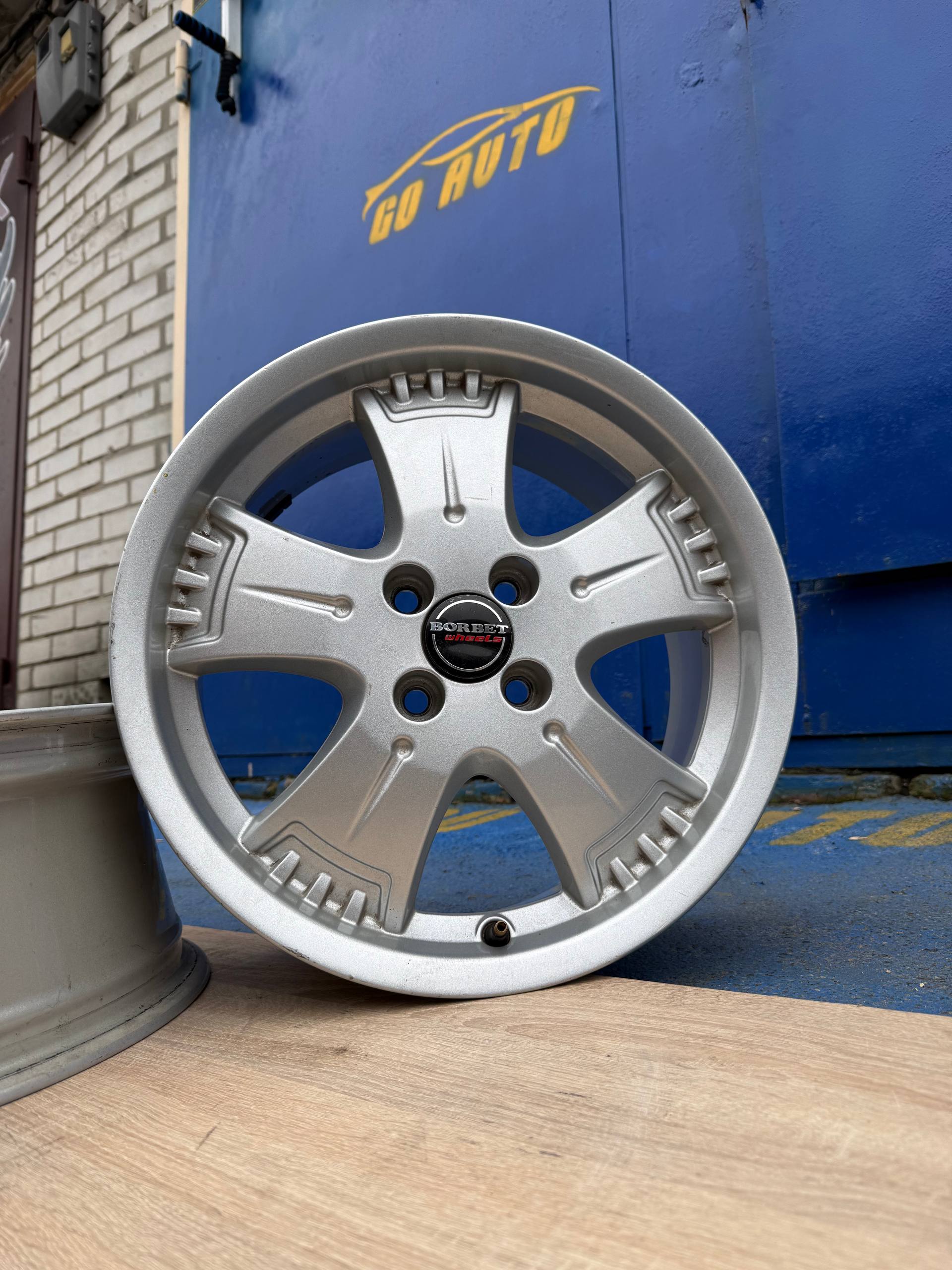 Диски R16 4x100 7j et42 dia54.1