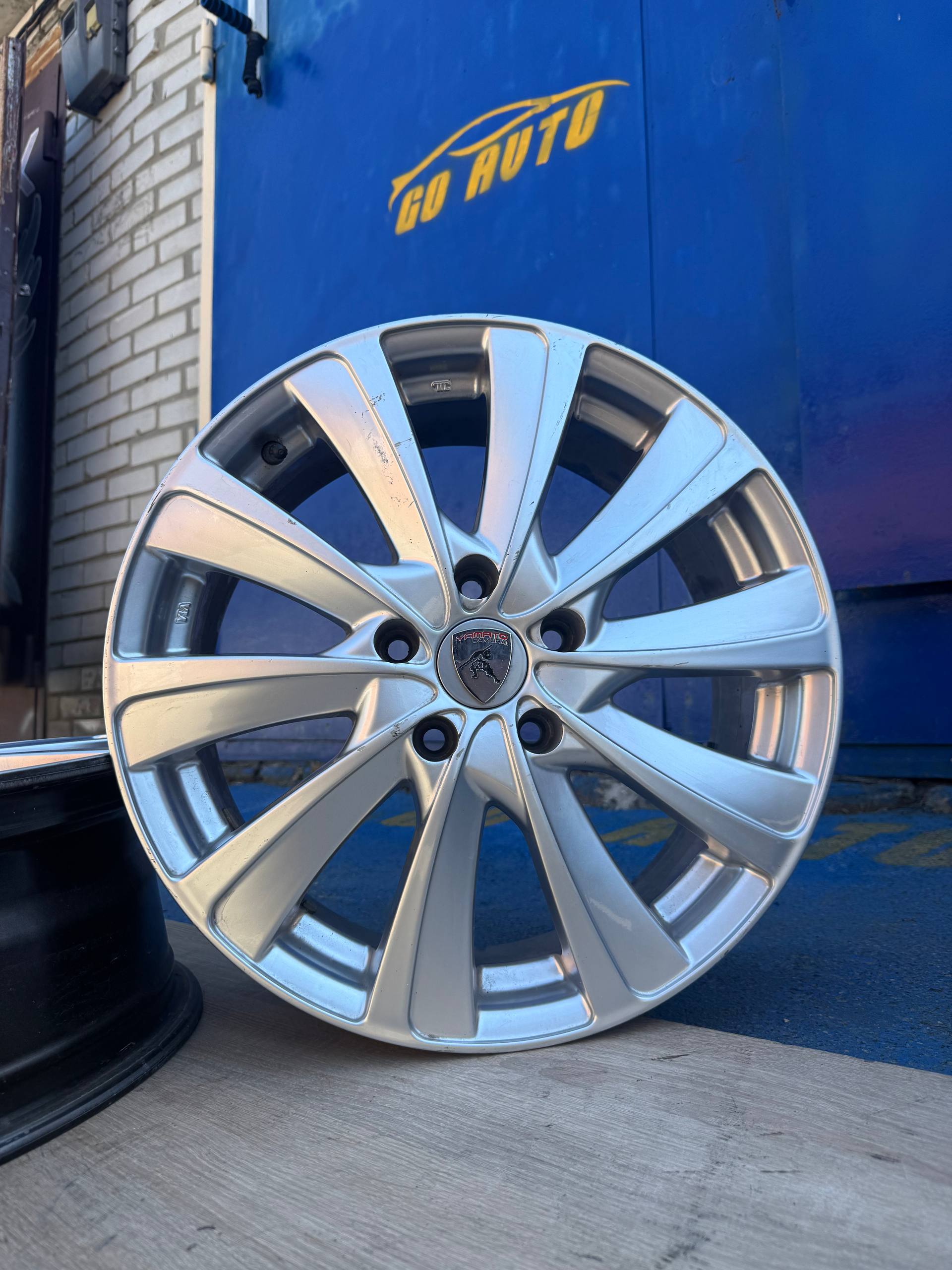 Диски R17 5x114.3 7j et48 dia67.1
