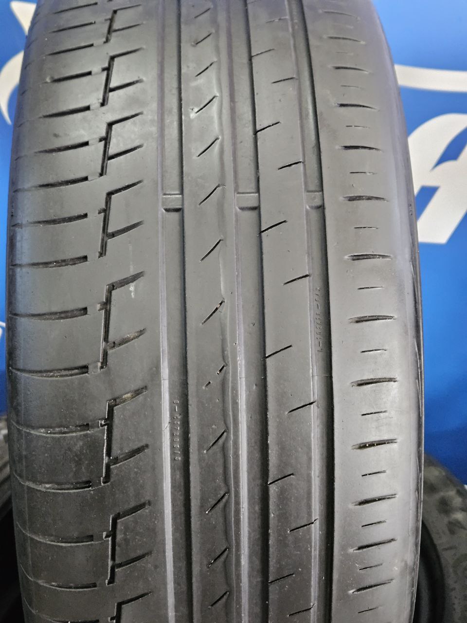 Вживані літні шини Continental PremiumContact 6 235/50 R18 97V