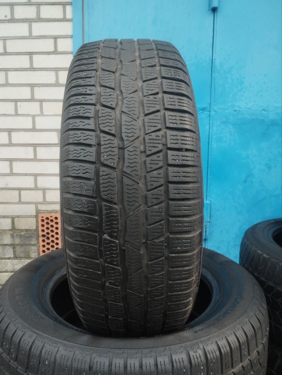 Continental Conti Winter Contact TS830P 215/60/R16 99H