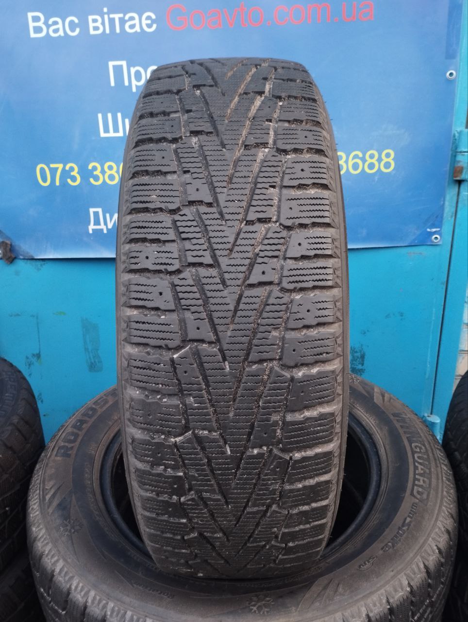 Вживані шиниRoadstone Winguard winSpike suv 235/60/R18 107T