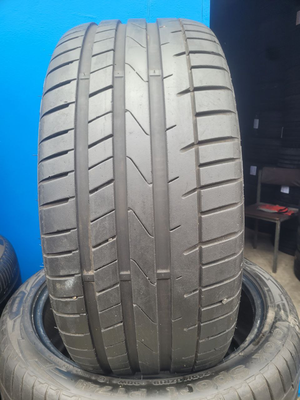 Вживані різноширокі шини Petlas Velox Sport PT714 245/40/R19 98W 275/35/R19 100W
