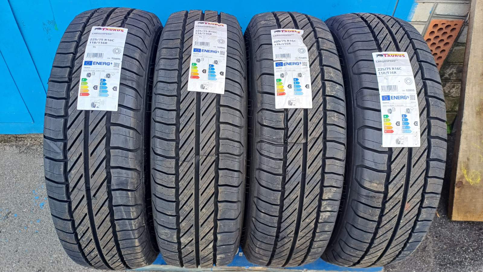 GoAuto Шини Taurus CargoSpeedEvo 225/75 r16c 10mm Сербія 07/24