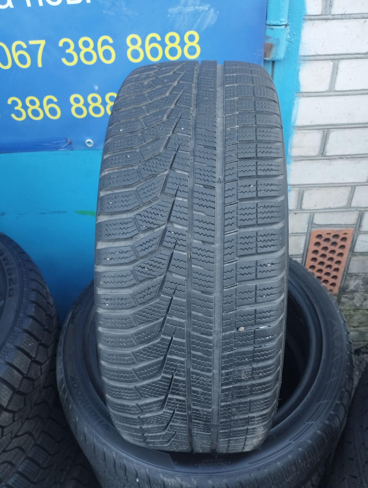 Вживана гума Hankook Winter I*cept evo² 205/45R17 88V